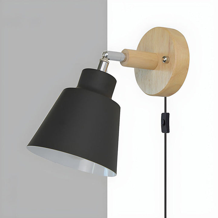Vegglampe Med Tre Akcent For Soverom Luvikno