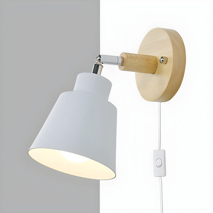 Vegglampe Med Tre Akcent For Soverom Luvikno