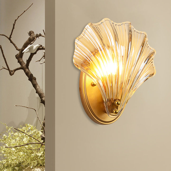 Single Scalloped Shell Vegglampe Landstil Svart/Gull Ribbet Glass Vegglys Armatur | Luvikno