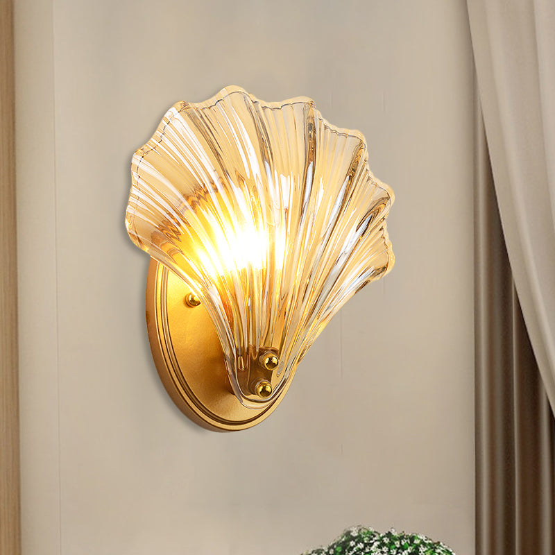 Single Scalloped Shell Vegglampe Landstil Svart/Gull Ribbet Glass Vegglys Armatur | Luvikno