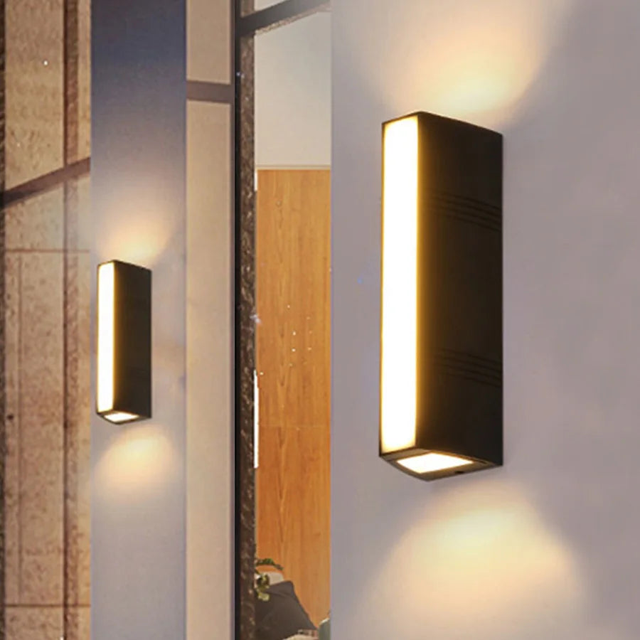 Luvikno | Lumurex LED Utendørs Vegglampe IP65 | Varm Hvit 3000K | Aluminium & Glass | 40×10×6 cm | Værbestandig & Stilfull