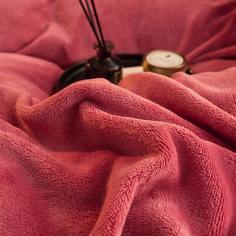 Luvikno | PlushHaven Luxe Velvet Duvet Cover Set – Kingsize Varme & Komfort