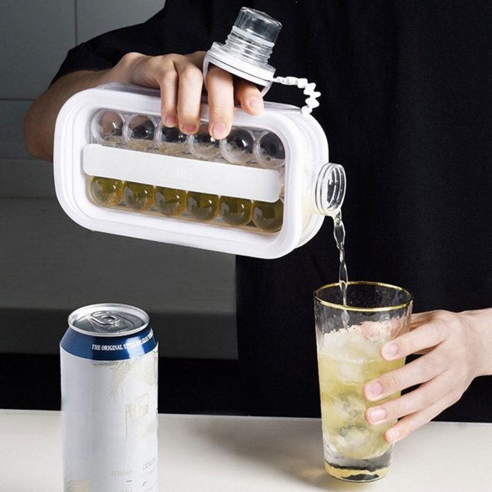 Plassbesparende isbitmaker for forfriskende delikatesser hjemme | Luvikno