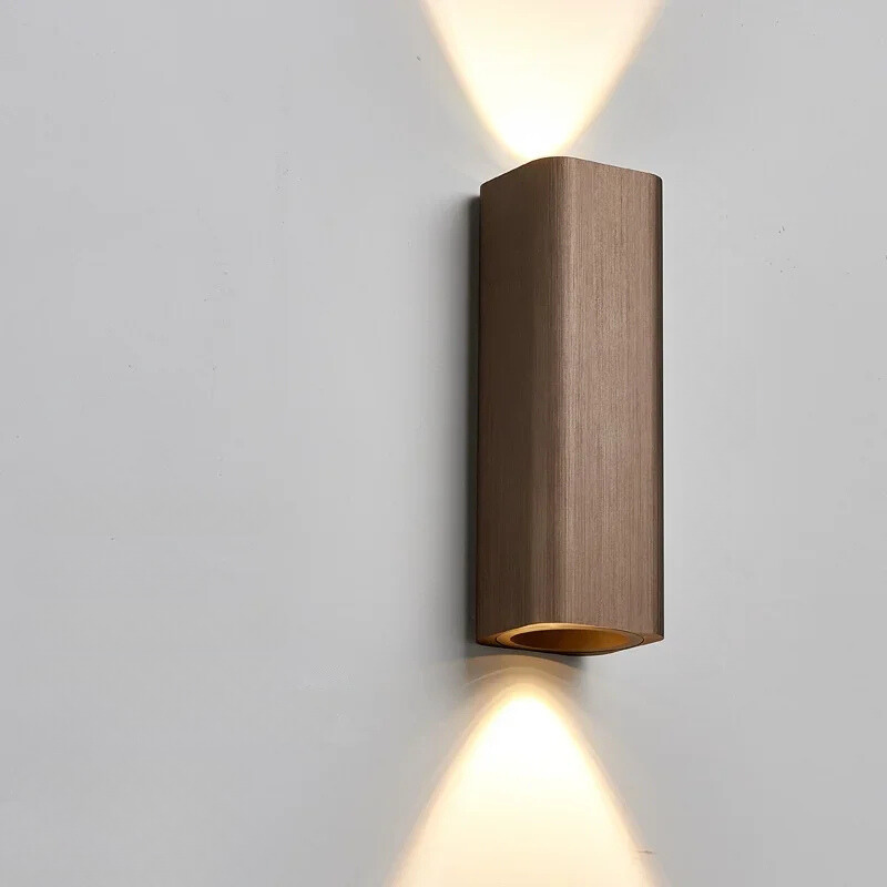 LumiGlow - Stillegående LED Vegglampe med Varme og Kjølige Lys | Luvikno