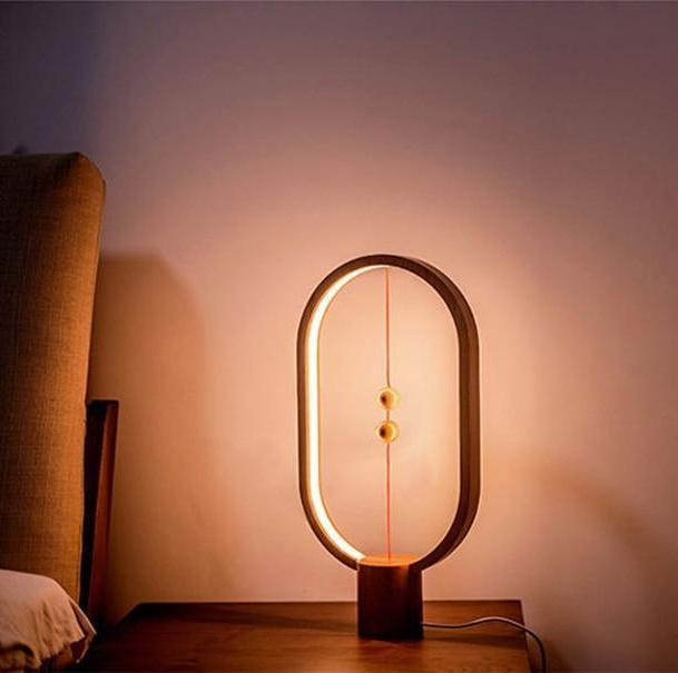 Tao - Moderne nordisk magnetisk balanse LED-lampe | Luvikno