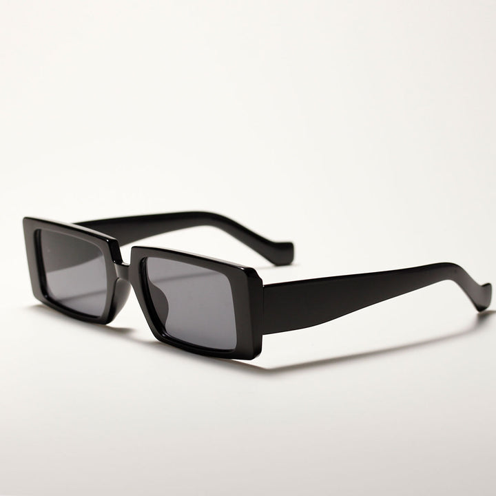 Dame oversized solbriller med moderne ramme Luvikno
