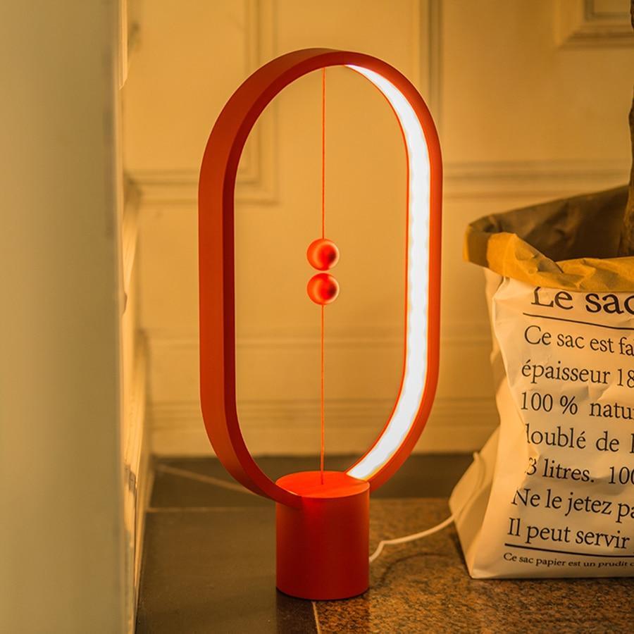 Tao - Moderne Nordisk Magnetisk Balans LED Lampe | Luvikno