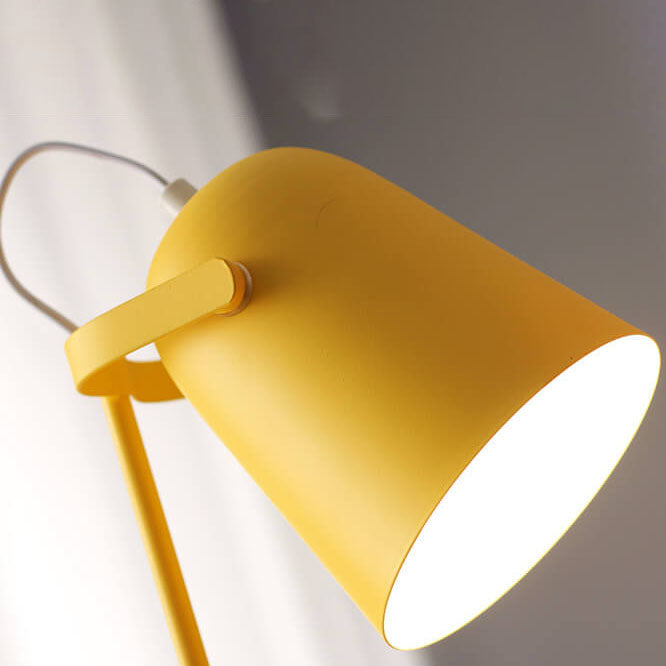 MacaBucket Bordlampe | Luvikno