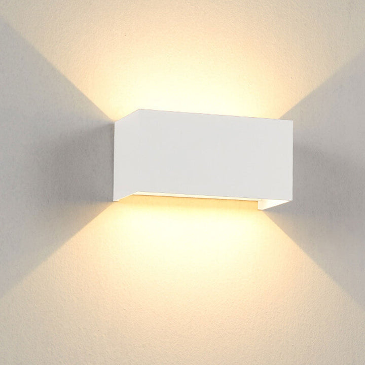 Moderne Utendørs Vannavstøtende Rektangulær LED Opp og Ned Belyst Utendørs Vegglampe | Luvikno