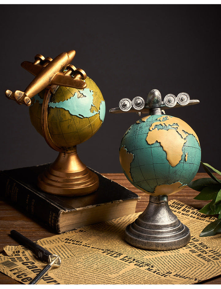 Retro Globe Clock | Luvikno