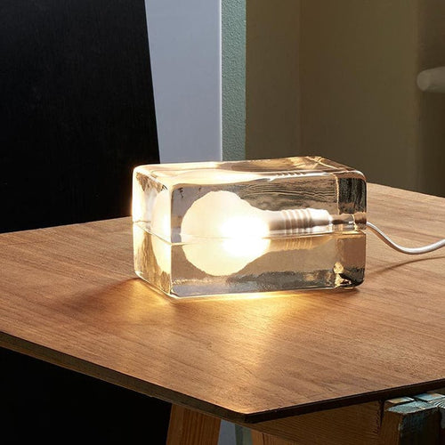 Luvikno | Icecube Lampe - Moderne bordlampe i form av en isblokk