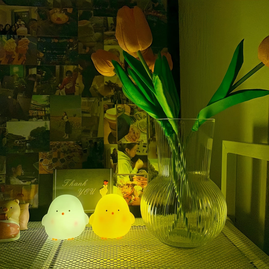 LumiKuiken - Elegant LED Bordlampe med Sunt Lys Luvikno
