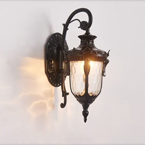 Europeisk Deluxe Lantern Utendørs Vanntett 1-Lys Vegglampe | Luvikno