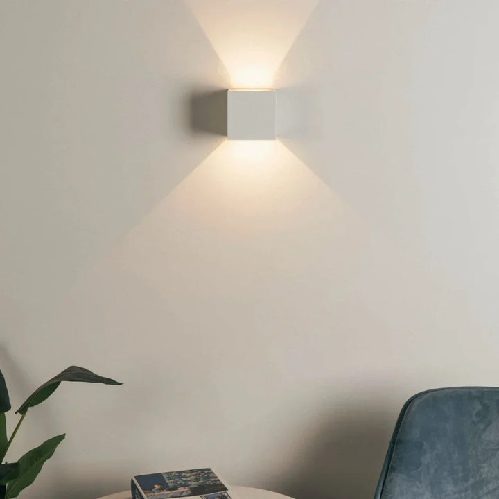 Moderne svart aluminium vegglampe Luvikno