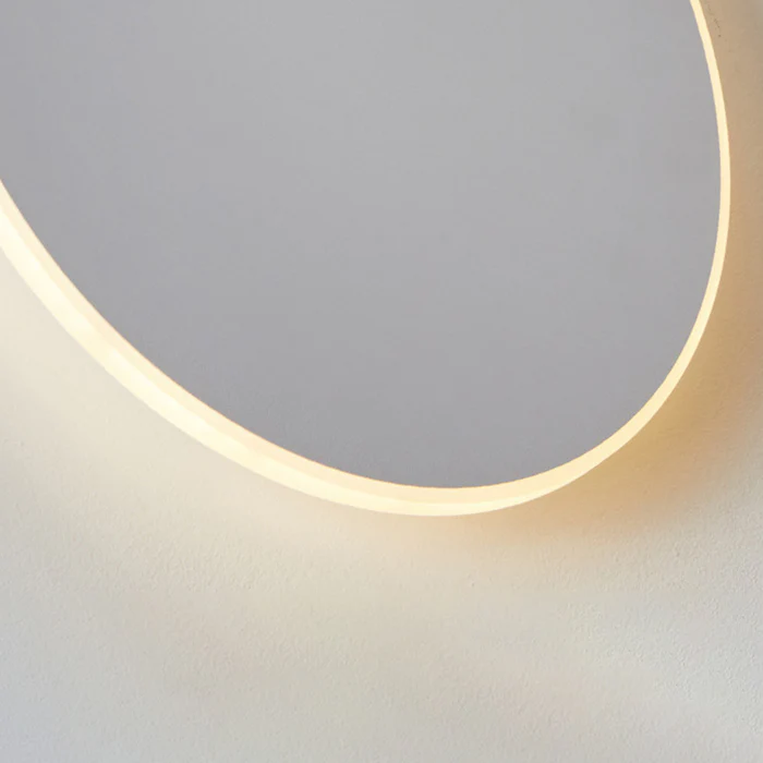 Elegant LED vegglys for utendørs bruk - Minimalistisk rund design | Luvikno