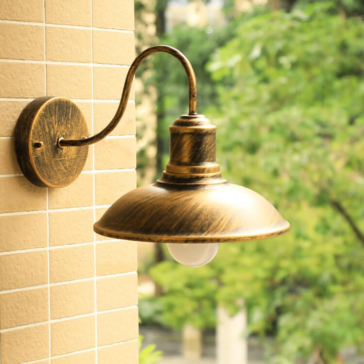 Retro Loft Dome Jern Utendørs Vanntett 1-Lyskilde Buet Arm Vegglampe | Luvikno