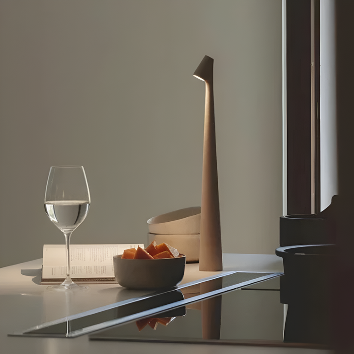Nordic Slim Trådløs Skrivebordslampe | Luvikno
