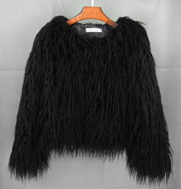 Luvik | Fluffy Kort Jakke