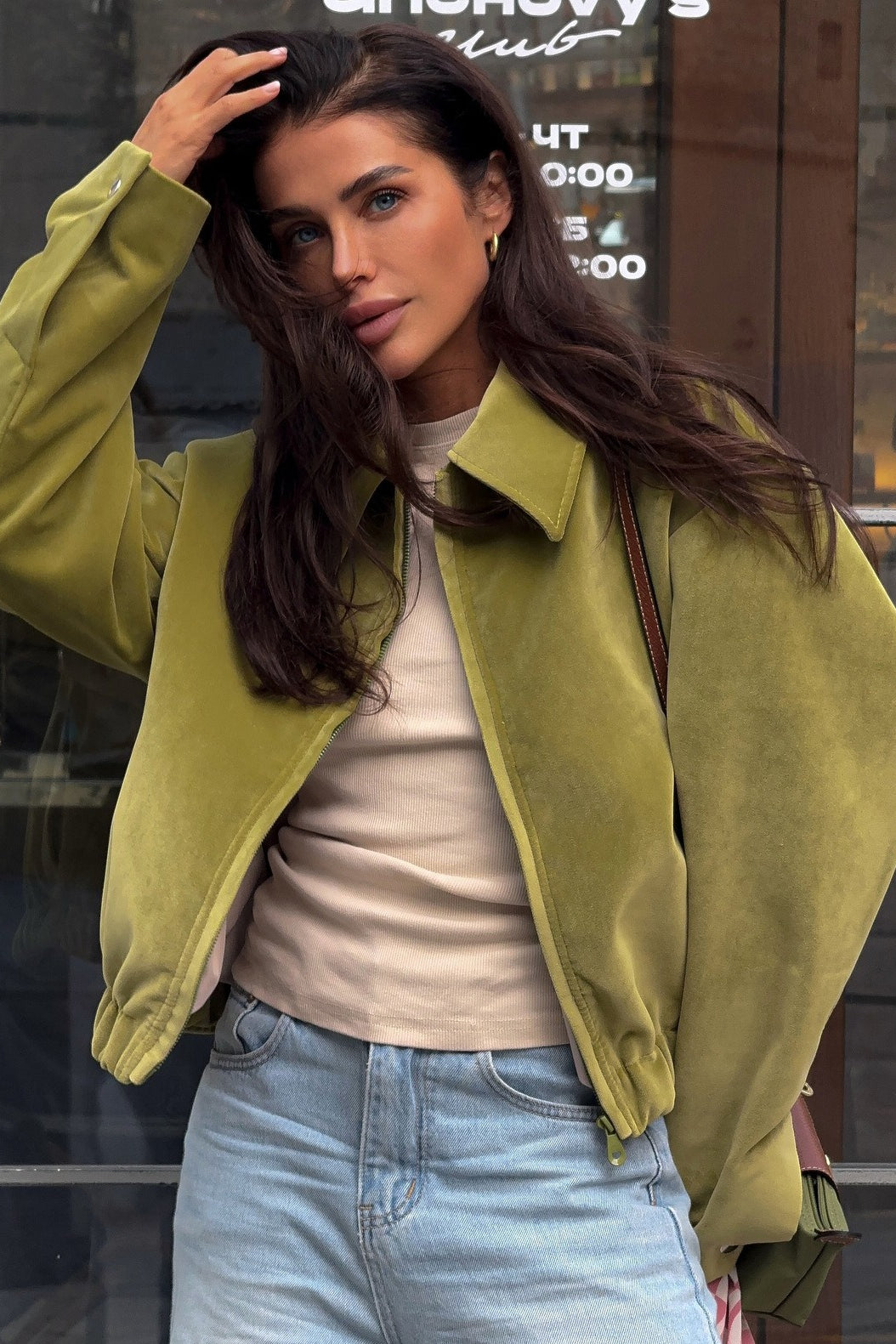 Luvik | Samettikaulustakki