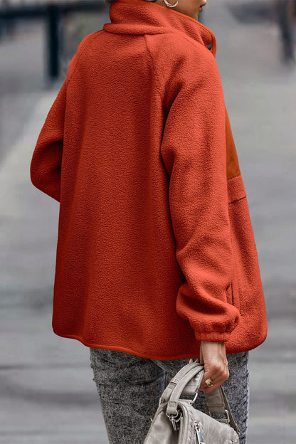 Luvik | Yksivärinen Patches-tasku Puolihihainen Kiertovisko (7 väriä)