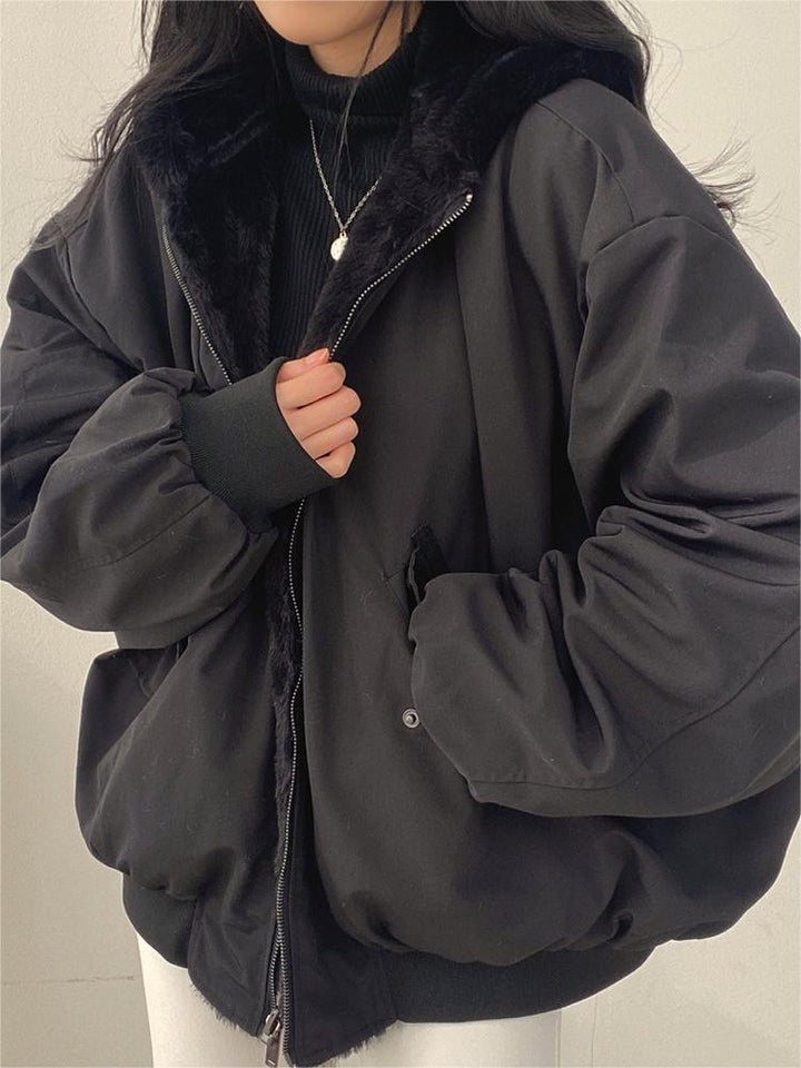 Luvik | Oversized svart fleece-jakke med hette