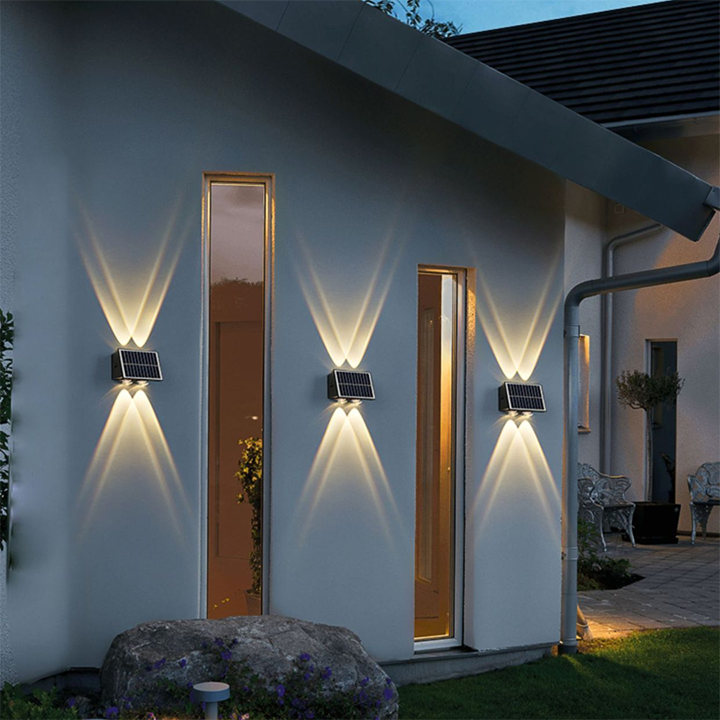 Luvikno | Lumiora Moderne Solar-LED Vegglampe for Utebruk | Rektangulært Design | IP56 Vanntett | Ulike Størrelser og Lys Intensiteter
