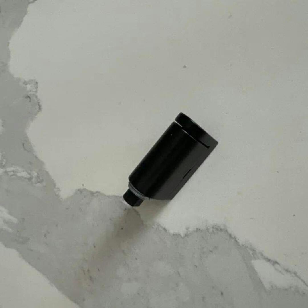 Luvikno | HoldMate Magnetisk Dørstopper – Ingen boring, Sterk grep & Elegant design