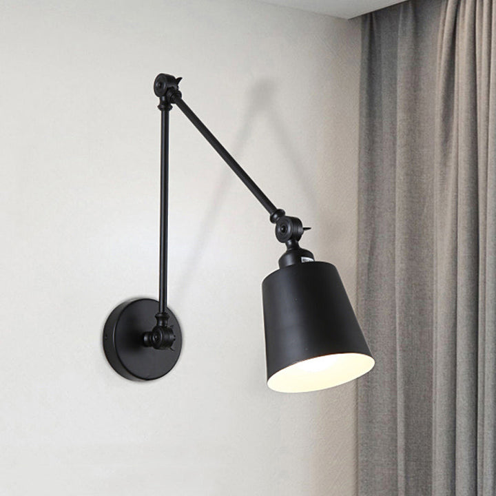 2-leddet svingarm vegglampe nordisk jern enkelt svart/hvitt vegglampe med innsnevret skjerm | Luvikno