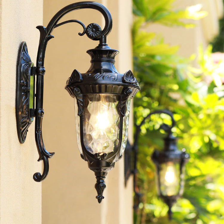 Tradisjonell europeisk sylinderlanterne aluminium glass 1-lys utendørs veggmontert lampe for utendørs patio | Luvikno
