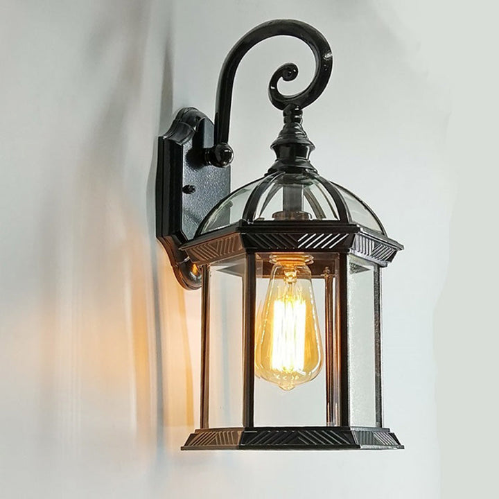Tradisjonell europeisk vanntett aluminiums glass heksagonal prisme 1-lampe vegglampe for hagen | Luvikno