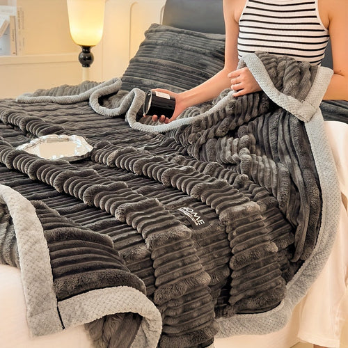LuxeFleece - Myk Pledd for Varme og Stil Luvikno