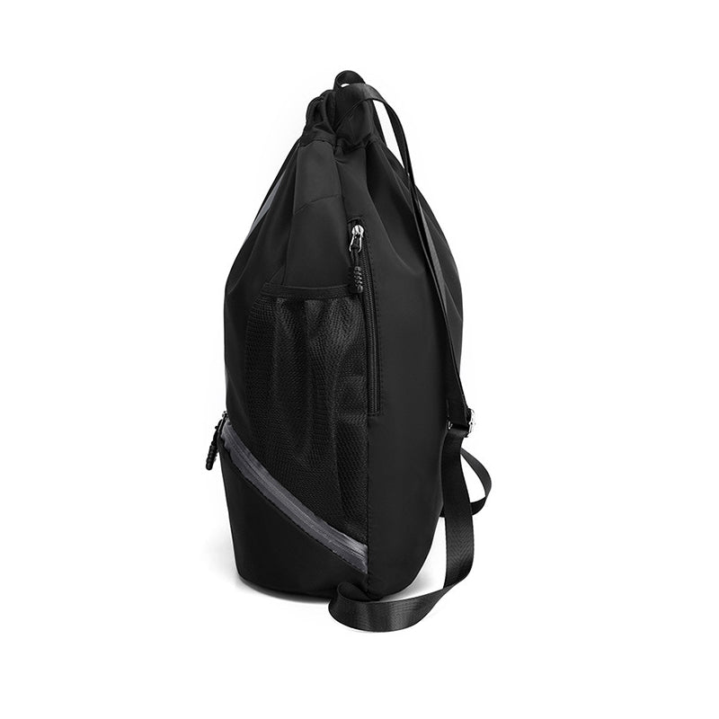 Sport bag laget av nylon med trekkord | Luvikno