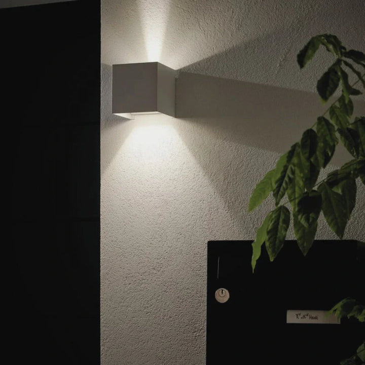 Moderne svart aluminium vegglampe Luvikno