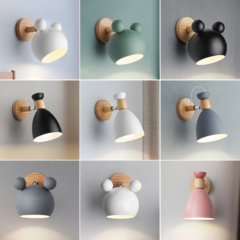 Bjørn/Bjelle Rotating Veggmontert Lampe Macaron Iron 1-Hode Sengelesing Vegglampe i Hvit/Rosa/Grønn og Tre | Luvikno