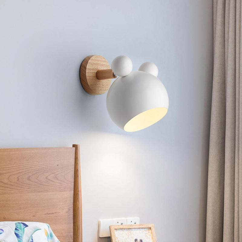 Bjørn/Bjelle Rotating Veggmontert Lampe Macaron Iron 1-Hode Sengelesing Vegglampe i Hvit/Rosa/Grønn og Tre | Luvikno