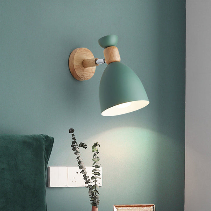 Bjørn/Bjelle Rotating Veggmontert Lampe Macaron Iron 1-Hode Sengelesing Vegglampe i Hvit/Rosa/Grønn og Tre | Luvikno