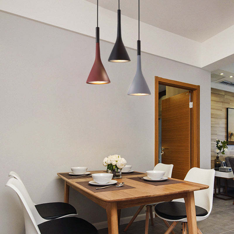 Moderne Triangel Pendellampe - Trionda | Luvikno