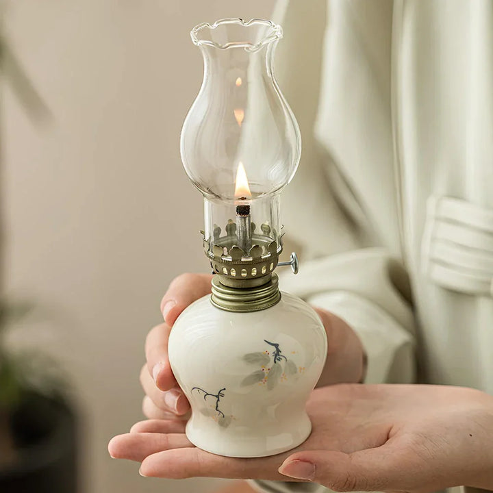 Oil Accent Lantern | Luvikno