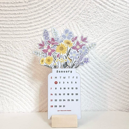 2024 Bloomy Flowers skrivebordskalender | Luvikno