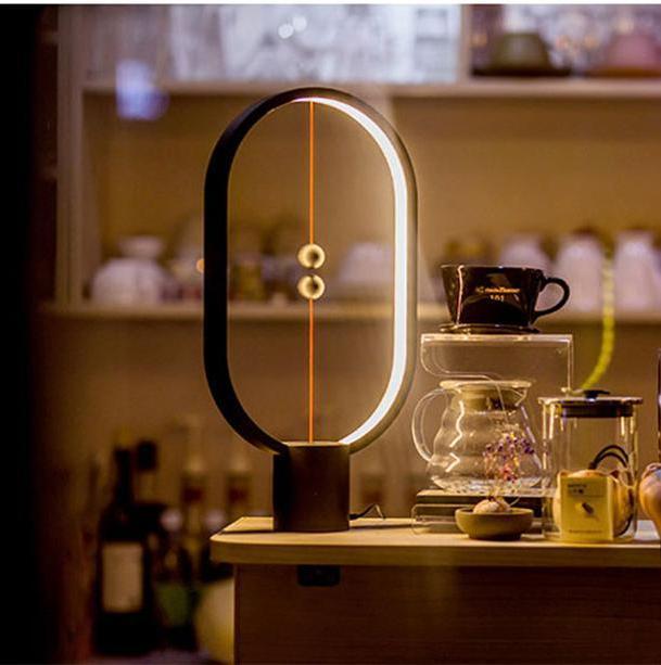 Tao - Moderne nordisk magnetisk balanse LED-lampe | Luvikno