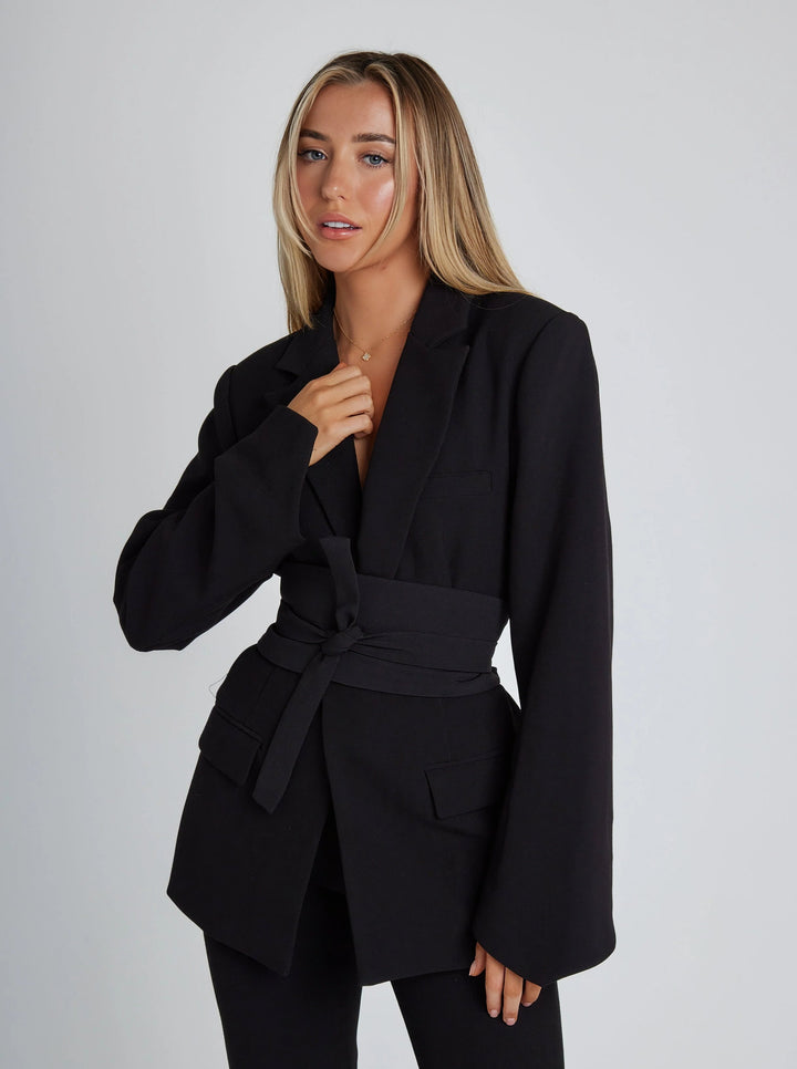 Luvik | Blazer med belte
