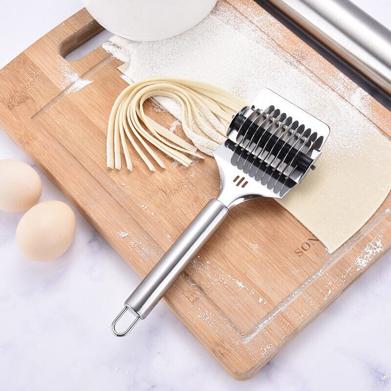 Noodle Spaghetti Cutter Roller | Luvikno