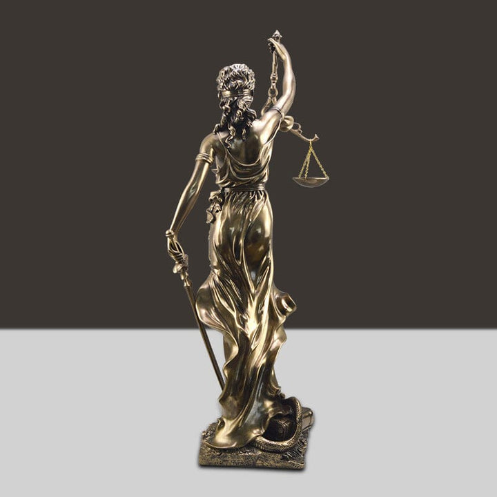 Luvikno | Dekorativ statue av Rettferdighetens Gudinne