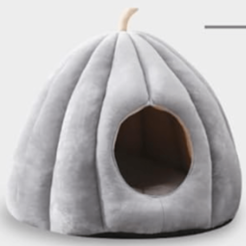 Luvikno | Pumpkinpaws Cozy Gresskarformet Kattedyne for vinterkomfort & halloween-atmosfære