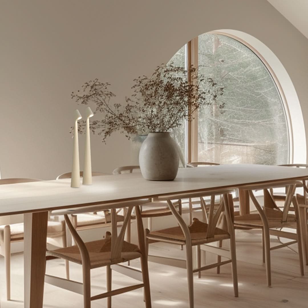 Oppladbar LED Bordlampe | Luvikno