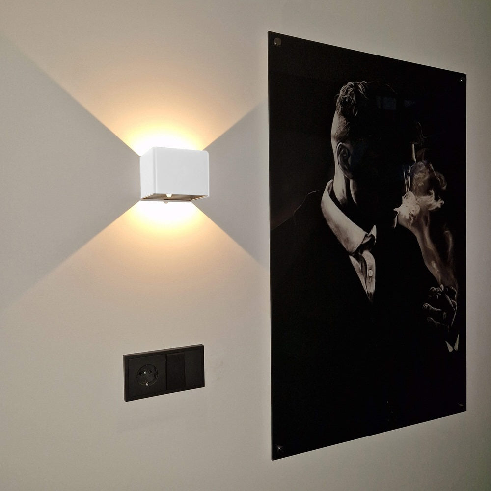 Luvikno | Luksus trådløs oppladbar vegglampe – bevegelsessensor og varm LED-belysning (2700K)