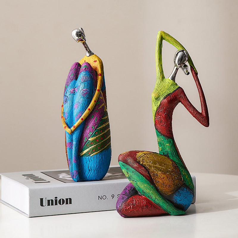 Abstrakt Fargerik Kvinne Statue | Luvikno