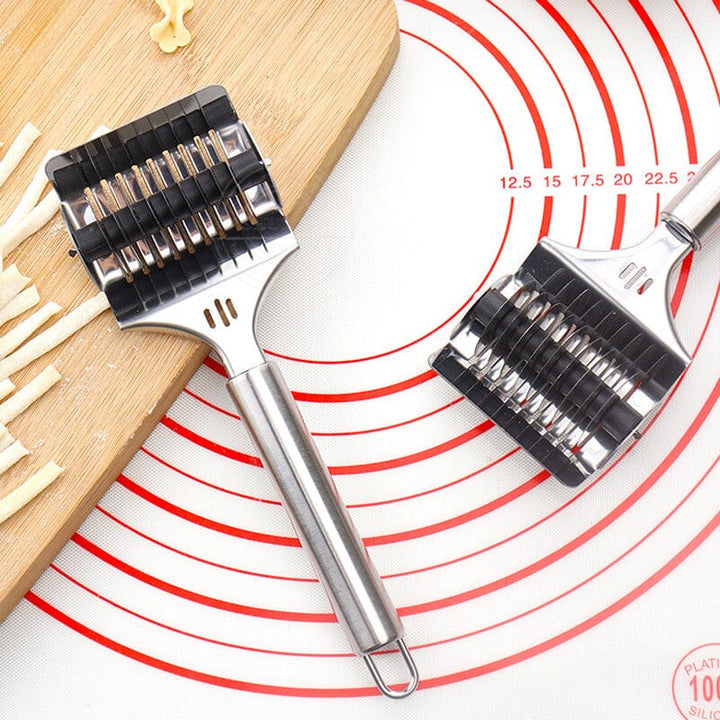Noodle Spaghetti Cutter Roller | Luvikno