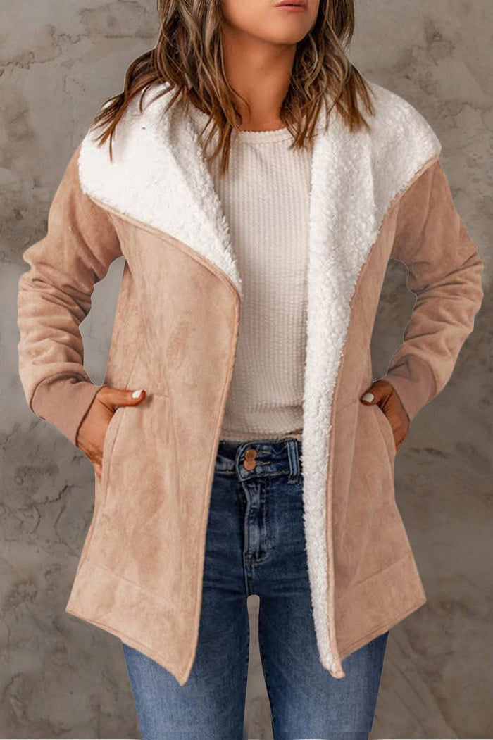 Luvik | Tyylikäs pitkähihainen untuvatakki vyötärömittaisella leikkauksella