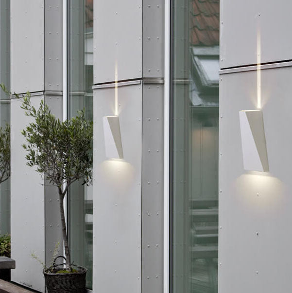 Enkel trapezoidal utendørs vanntett LED 2-lamputendørslampe | Luvikno